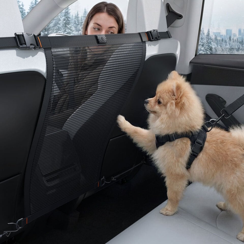 Spigen Pet Car Backseat Barrier Araç içi Evcil Hayvan Arka Koltuk Bariyeri ve Koruyucu Ayırıcı / File Tasarım / Çizik ve Tüy Koruması / Güvenli Sabitleme Sistemi Black PS200 - ACP11156