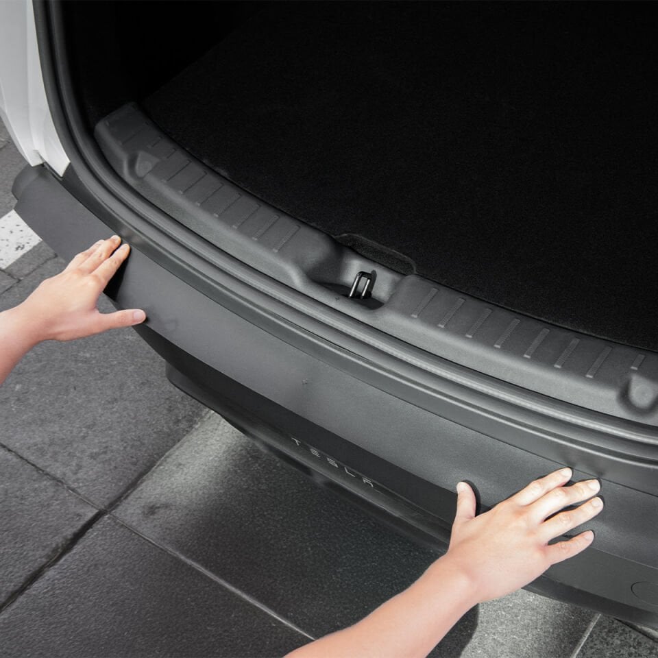 Spigen Tesla Model Y (2026) / (2025) Juniper ile Uyumlu Arka Tampon Koruyucu Çizilme ve Aşınmaya Dayanıklı Bumper Guard Matte Black TG200-YJ