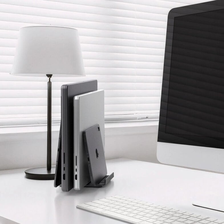 Spigen Universal Dikey Tablet / Telefon / Notebook Standı 4 Cihaz Kapasiteli Ayarlanabilir Organizer Düzenleyici Stand LD208S4 Space Gray
