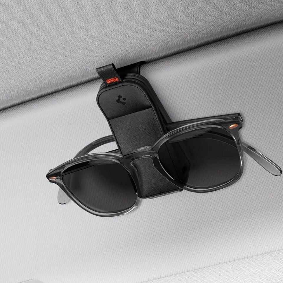 Spigen Premium Güneş Gözlüğü Tutucu Tüm Araçlar ile Uyumlu Manyetik Klipsli Velo Vegan Deri Black (2 Adet)