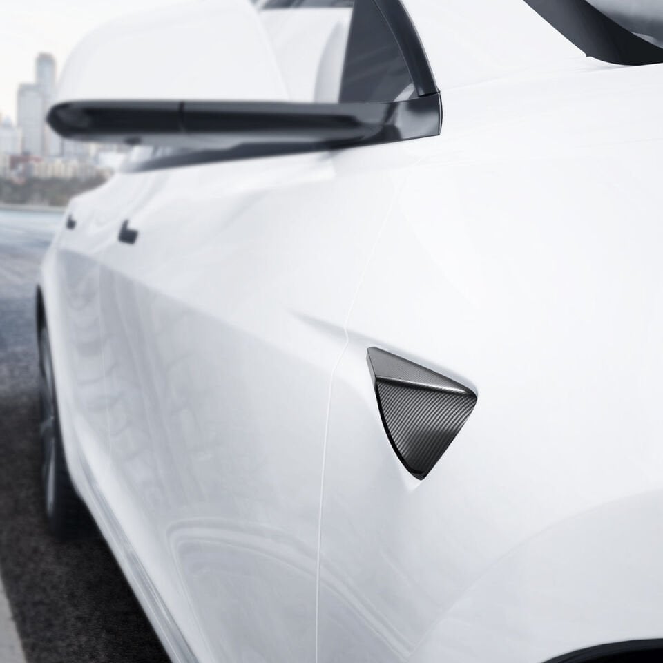 Spigen Tesla Model Y & 3 Uyumlu Yan Kamera Koruma Kapağı Carbon Edition