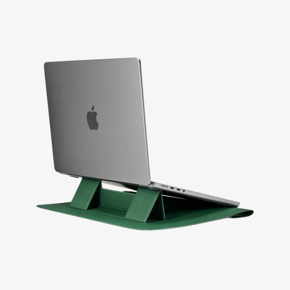 Spigen 16'' Universal Kılıf / MacBook Kılıf / Notebook Laptop Taşıma Çantası Valentinus Sleeve