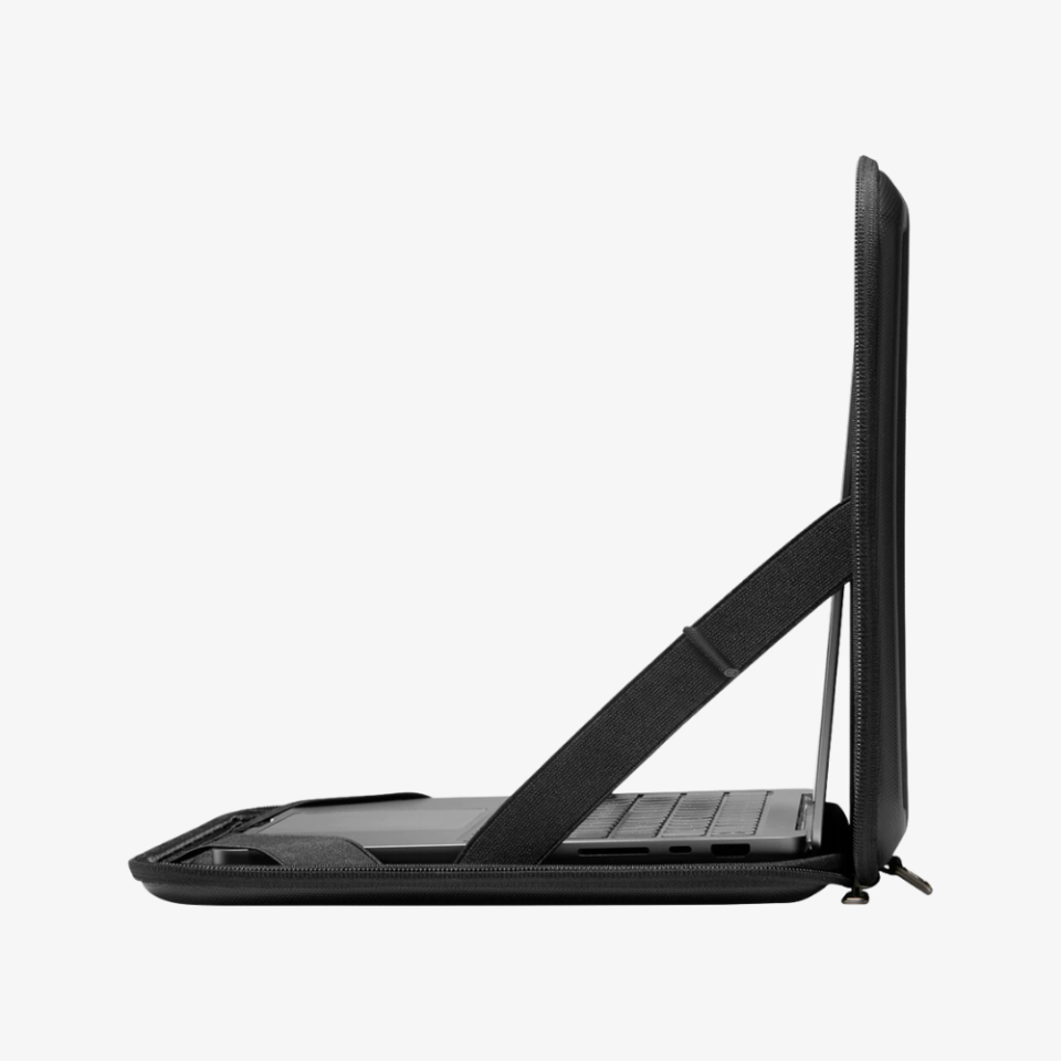 Spigen MacBook Pro 14'' Uyumlu Taşıma Çantası Rugged Armor Pro Pouch