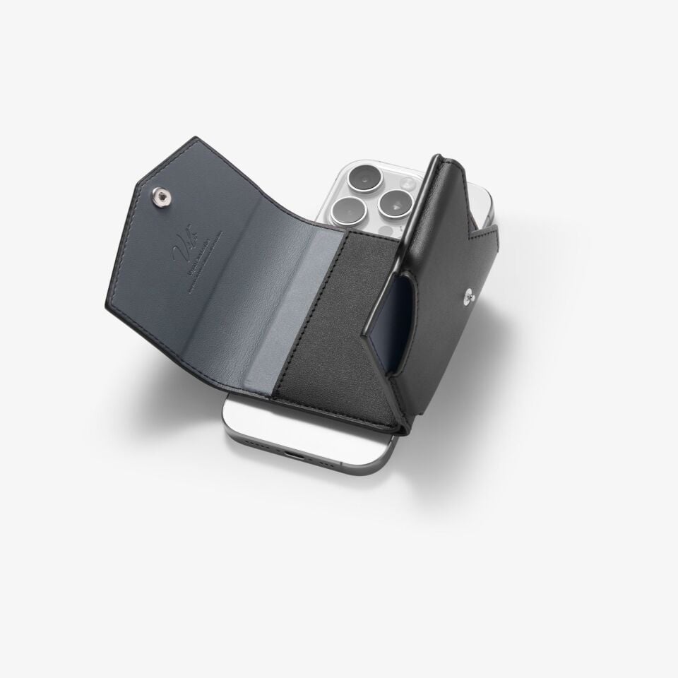 Spigen MagFit iPhone için MagSafe özellikli 3 Kartlı Manyetik Cüzdan Valentinus Pro Vegan Deri Black