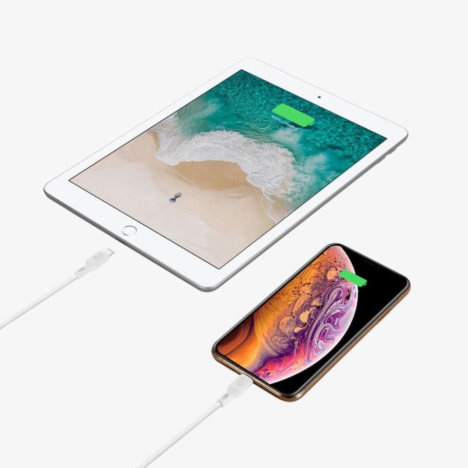 Spigen Essential USB-C to Lightning (1 Metre) Hızlı Şarj/Data Kablosu MFI Lisanslı C10CL