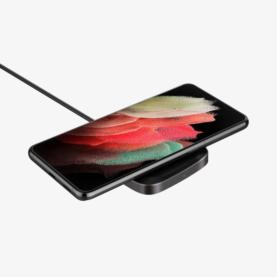 Spigen PowerArc ArcField 15W Max Hızlı Kablosuz Şarj Cihazı (iOS 7.5W / Android 10W / Pixel 15W)