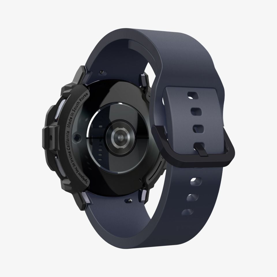 Spigen Galaxy Watch 7 (44mm) Kılıf Rugged Armor Matte Black