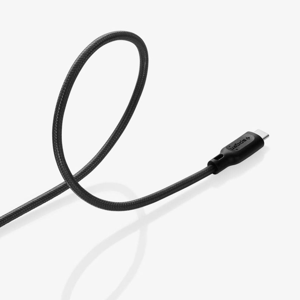 Spigen USB-C to USB-C 1.5 Metre Örgü Kablo 60W Güç / PPS 2.0 Super Hızlı Şarj / Data Type-C Ekstra Dayanıklı DuraSync C11C1 Black