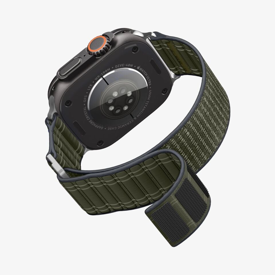 Spigen Apple Watch 49mm Ultra Seri 3/2/1 - 46mm Seri 11/10 - 45mm Seri 9/8/7 - 44mm Seri SE3/SE2/SE/6/5/4 ile Uyumlu Kordon Kayış Band WBF0 Green