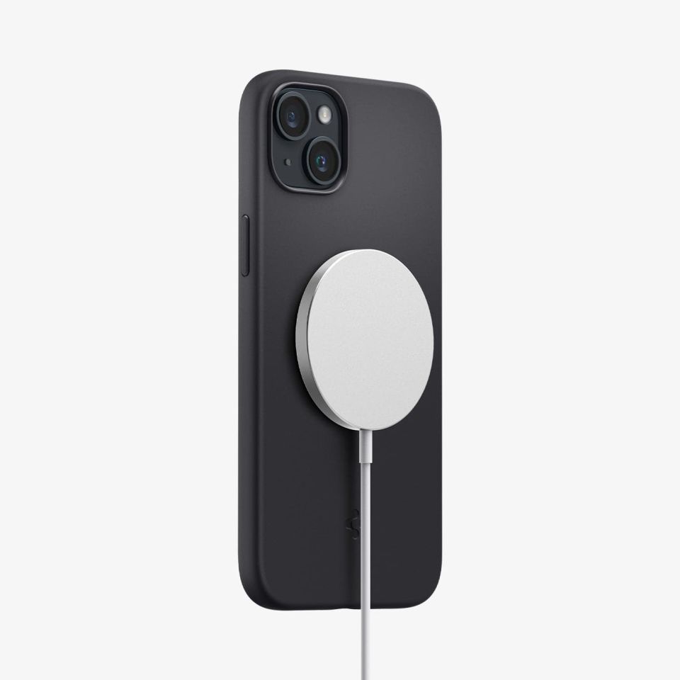 iPhone 14 Plus Kılıf, Spigen Silicone Fit MagFit (MagSafe Uyumlu) Black